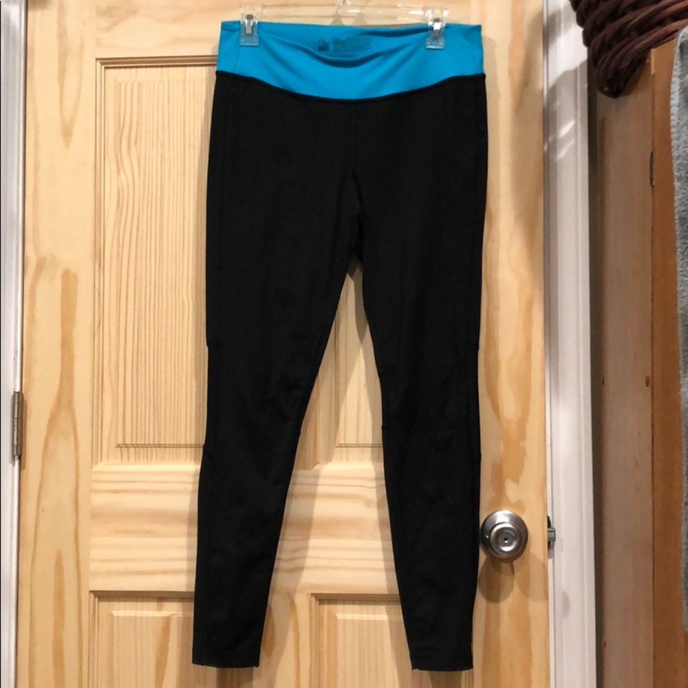 VSX sexy sport workout leggings by Victoria Secret